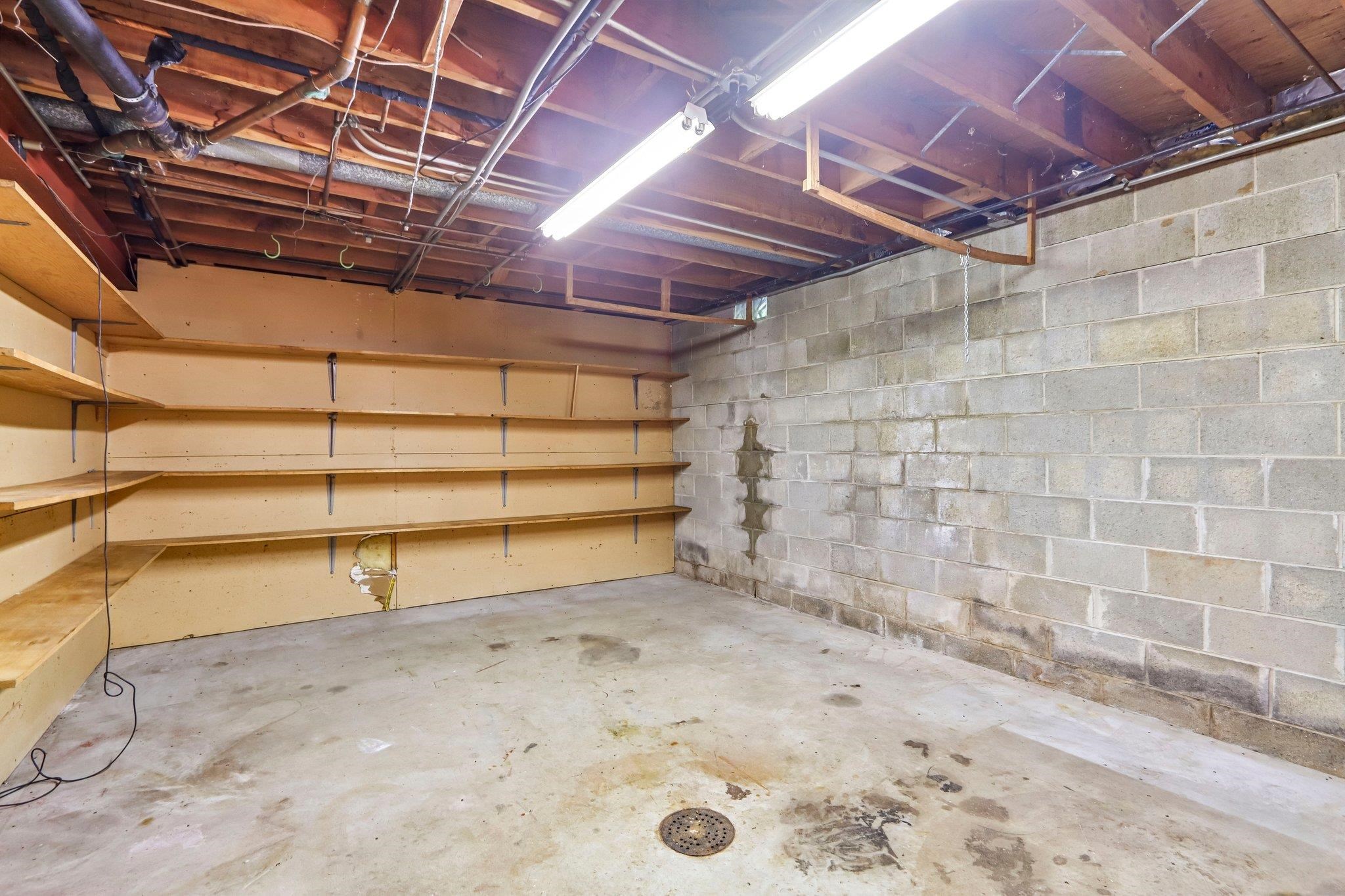 6006 Greentree Road Madison, WI 53711 - Photo 51 of 53 Gallery Image 51