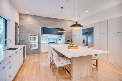 $1,995,000 | 6915 Pasadena Avenue, Dallas, TX 75214