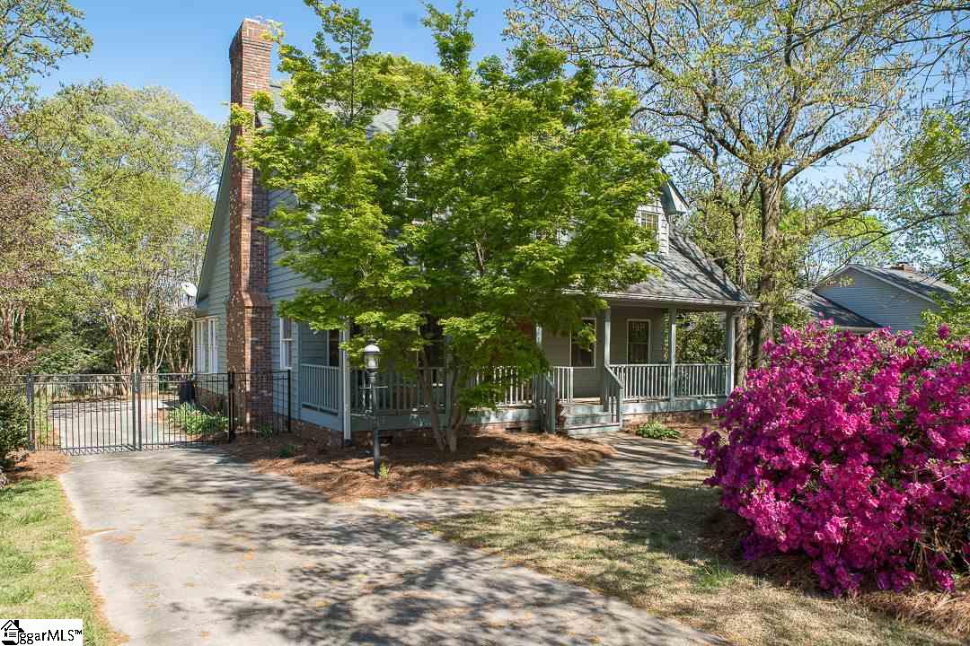 1117 Roper Mountain Road Greenville, SC 29615 - Photo 2 of 35