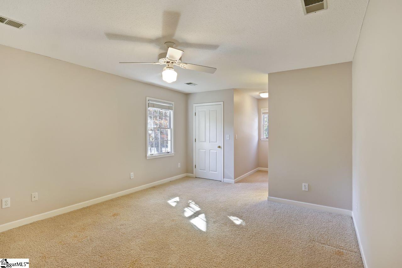 1117 Roper Mountain Road Greenville, SC 29615 - Photo 29 of 35