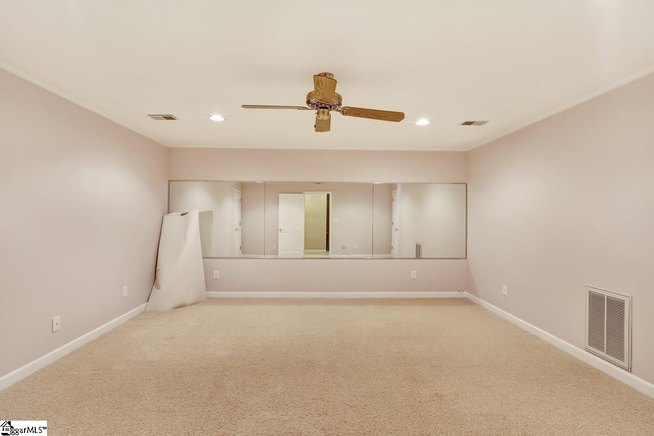 1117 Roper Mountain Road Greenville, SC 29615 - Photo 34 of 35