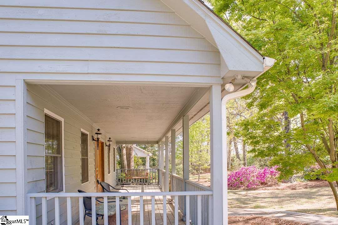 1117 Roper Mountain Road Greenville, SC 29615 - Photo 7 of 35