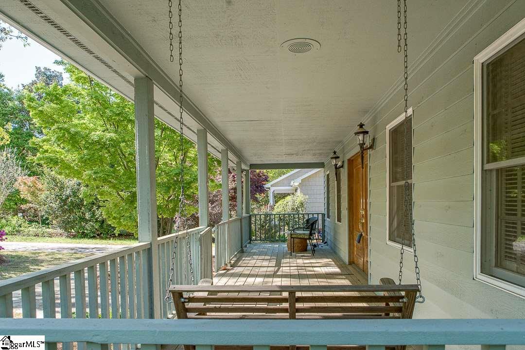 1117 Roper Mountain Road Greenville, SC 29615 - Photo 8 of 35