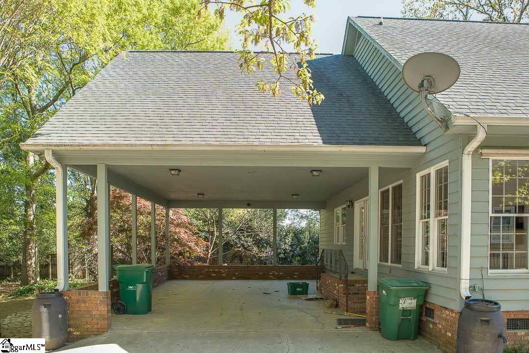 1117 Roper Mountain Road Greenville, SC 29615 - Photo 9 of 35