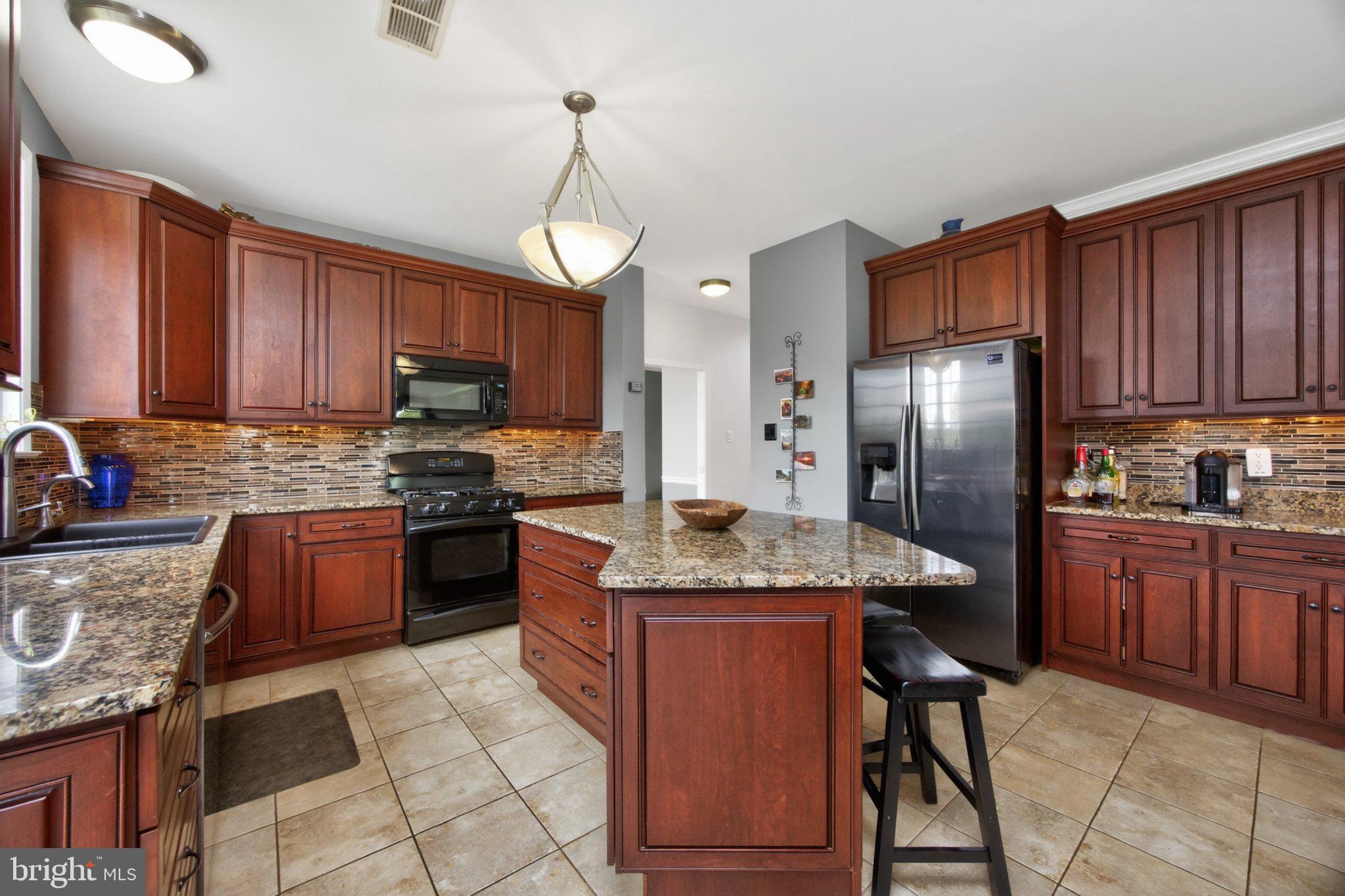 2308 Steinsburg Road Quakertown, PA 18951 - Photo 14 of 49