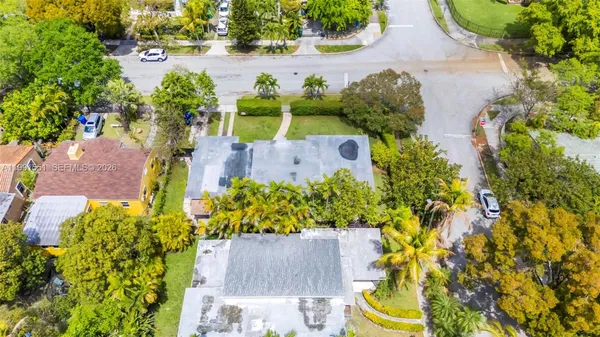 $5,500 | 2300 Southwest 24th Street, Miami, FL 33145
