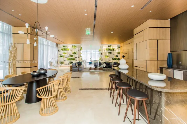 $875,000 | Brickell, Miami, FL 33130