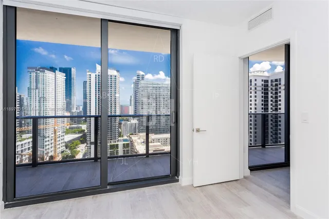 $875,000 | Brickell, Miami, FL 33130