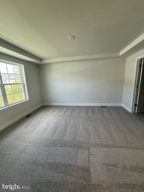 7608 River Reach Road Baltimore, MD 21244 - Photo 10 of 14 an empty room with windows