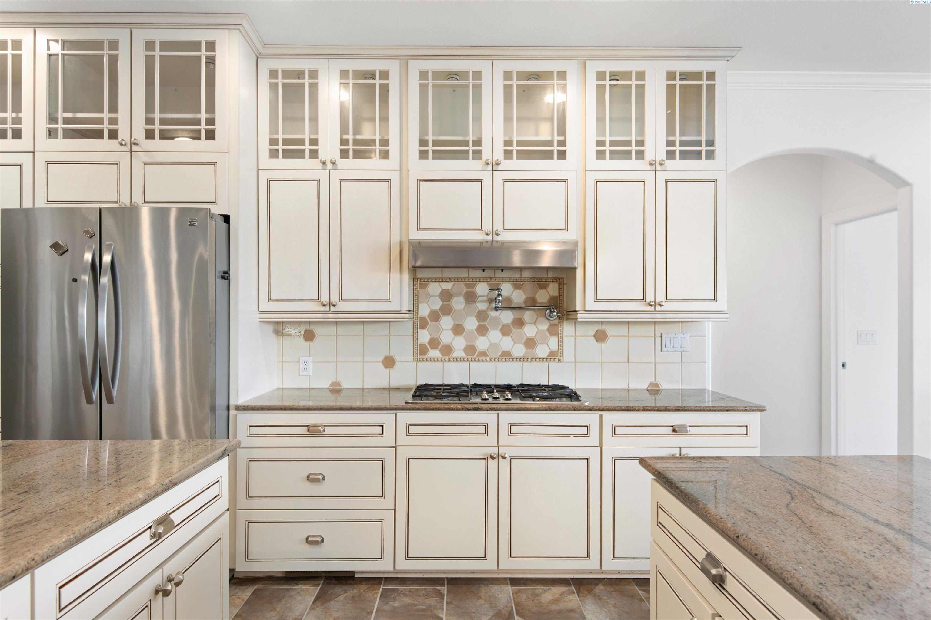 5704 Ryanick Road Kennewick, WA 99338 - Photo 10 of 30 Gallery Image 10