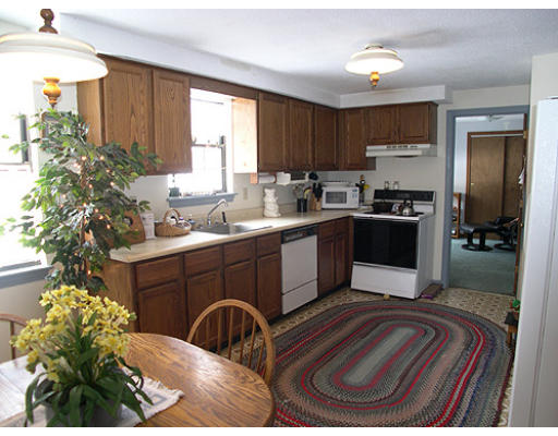 19 Countryside Road Pepperell, MA 01463 - Photo 3 of 4 Gallery Image 3
