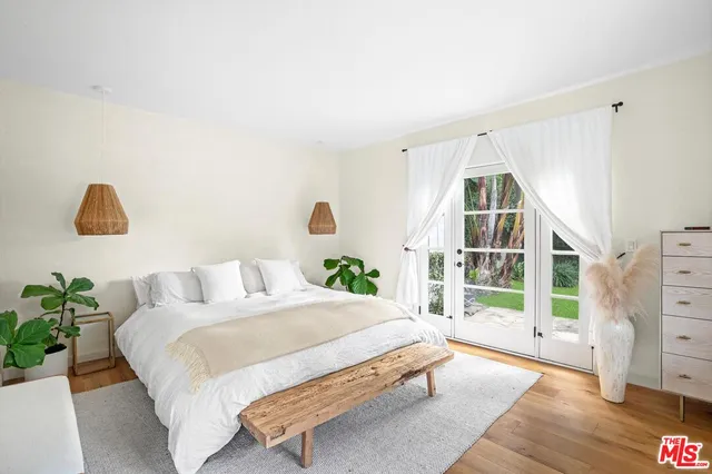 $15,000 | 4267 Murietta Avenue, Sherman Oaks, CA 91423