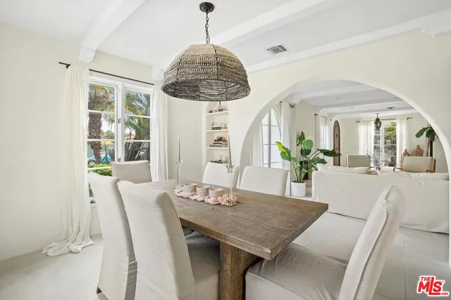 $15,000 | 4267 Murietta Avenue, Sherman Oaks, CA 91423