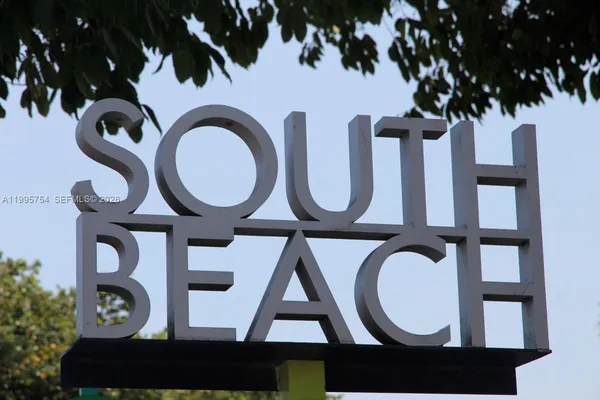 $2,900 | 820 Euclid Avenue, Unit 305, Miami Beach, FL 33139