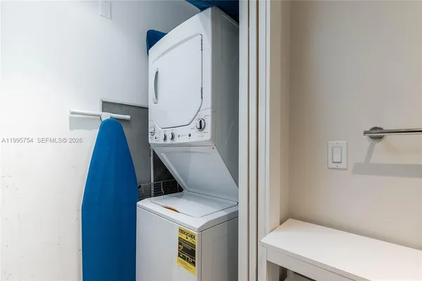 $2,900 | 820 Euclid Avenue, Unit 305, Miami Beach, FL 33139