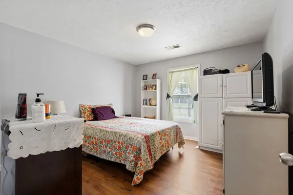 $299,999 | 2360 Highway 31W, Unit 104, White House, TN 37188