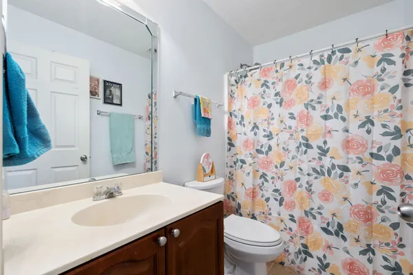 $299,999 | 2360 Highway 31W, Unit 104, White House, TN 37188
