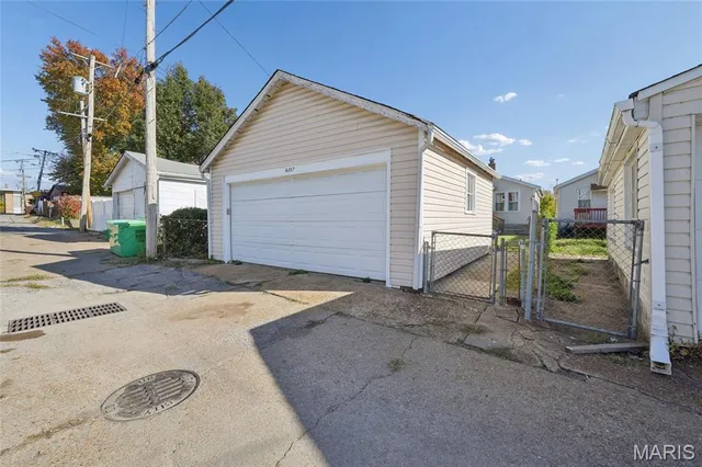 $205,000 | 6257 Goener Avenue, St. Louis, MO 63116