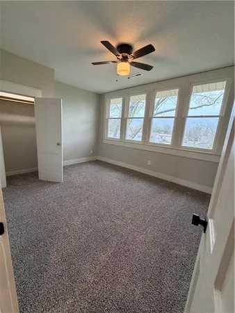 $515,900 | 417 South 5th Street, Odessa, MO 64076