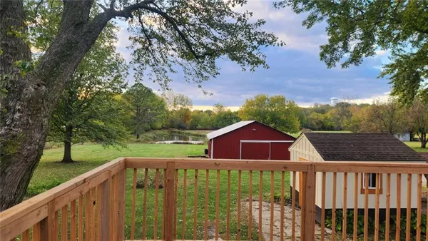 $515,900 | 417 South 5th Street, Odessa, MO 64076