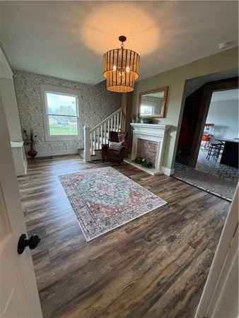 $515,900 | 417 South 5th Street, Odessa, MO 64076