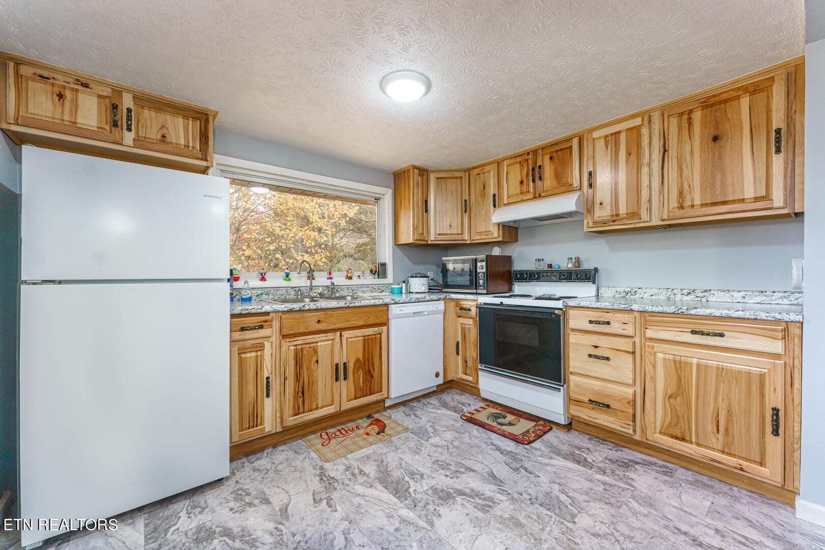 1950 McGhee Road New Market, TN 37820 - Photo 9 of 24 Gallery Image 9