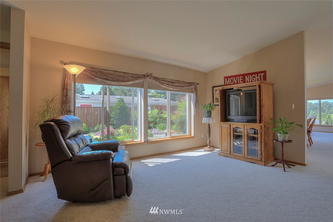 23820 7th Place West Bothell, WA 98021 - Photo 12 of 25