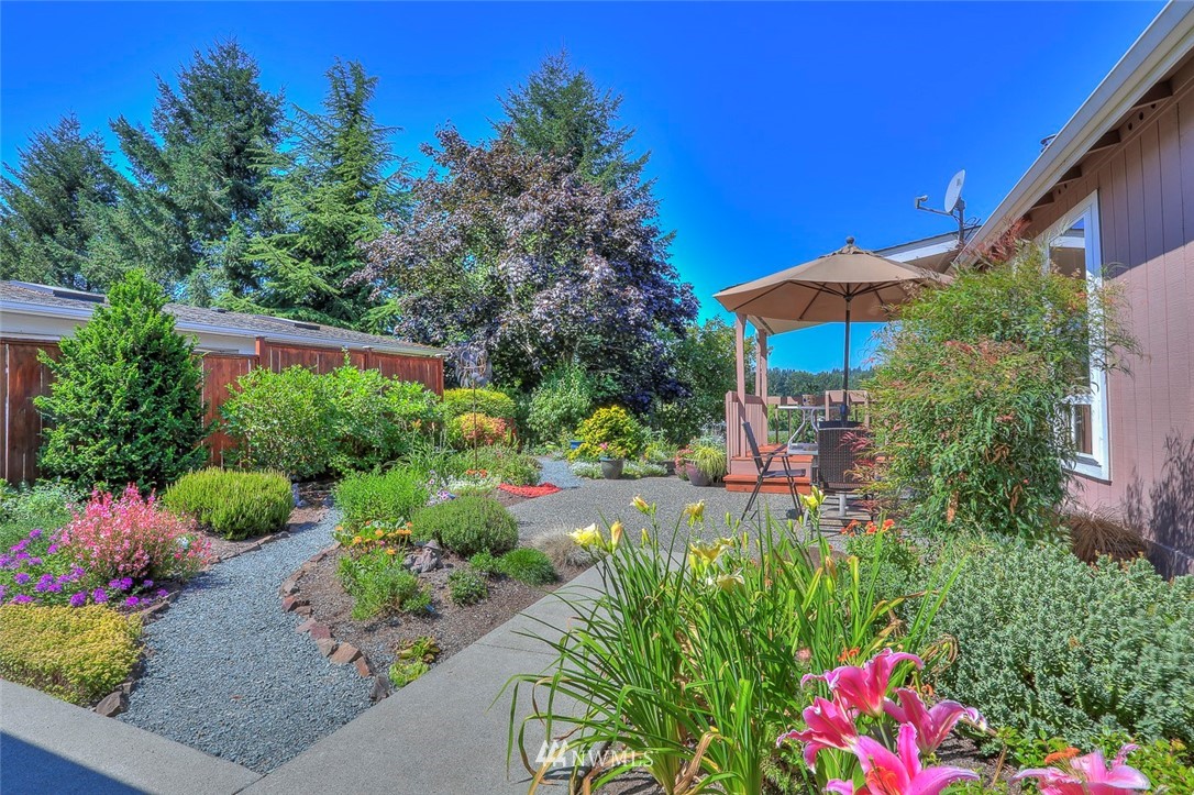 23820 7th Place West Bothell, WA 98021 - Photo 23 of 25
