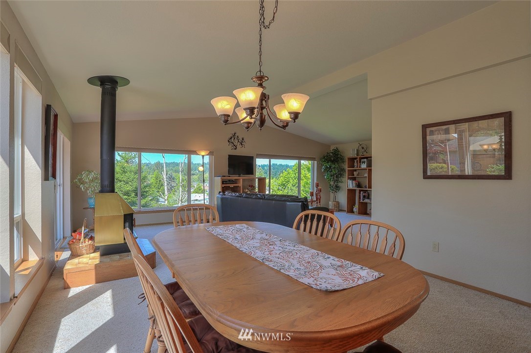 23820 7th Place West Bothell, WA 98021 - Photo 10 of 25