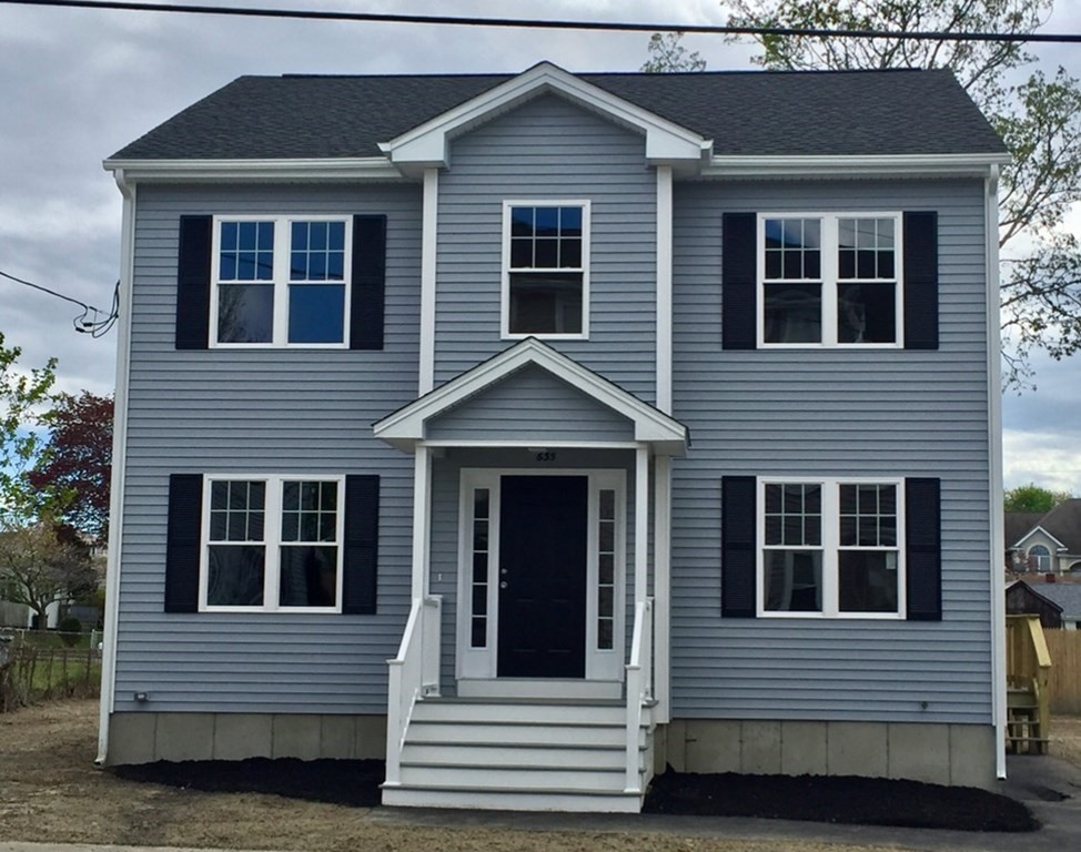 220 Lapham Street Fall River, MA 02721 - Photo 1 of 17