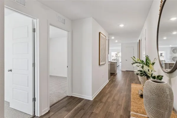 $335,990 | 900 Bear Hammock Drive, Umatilla, FL 32784