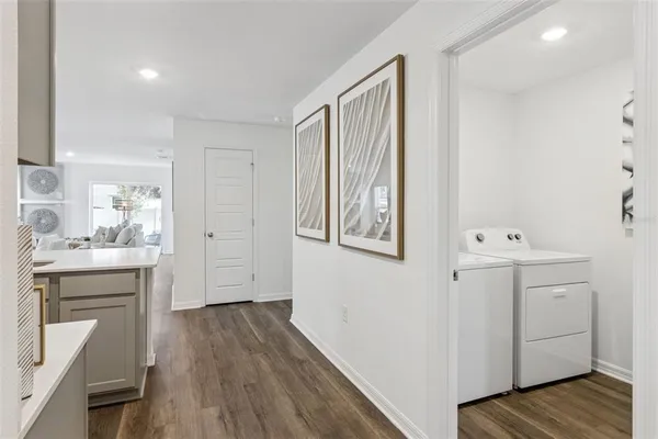 $335,990 | 900 Bear Hammock Drive, Umatilla, FL 32784