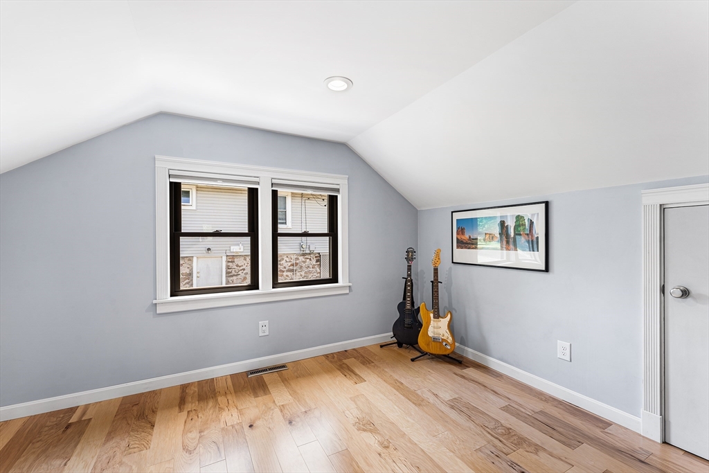 28 Hillcrest Road Braintree, MA 02184 - Photo 15 of 27 Gallery Image 15