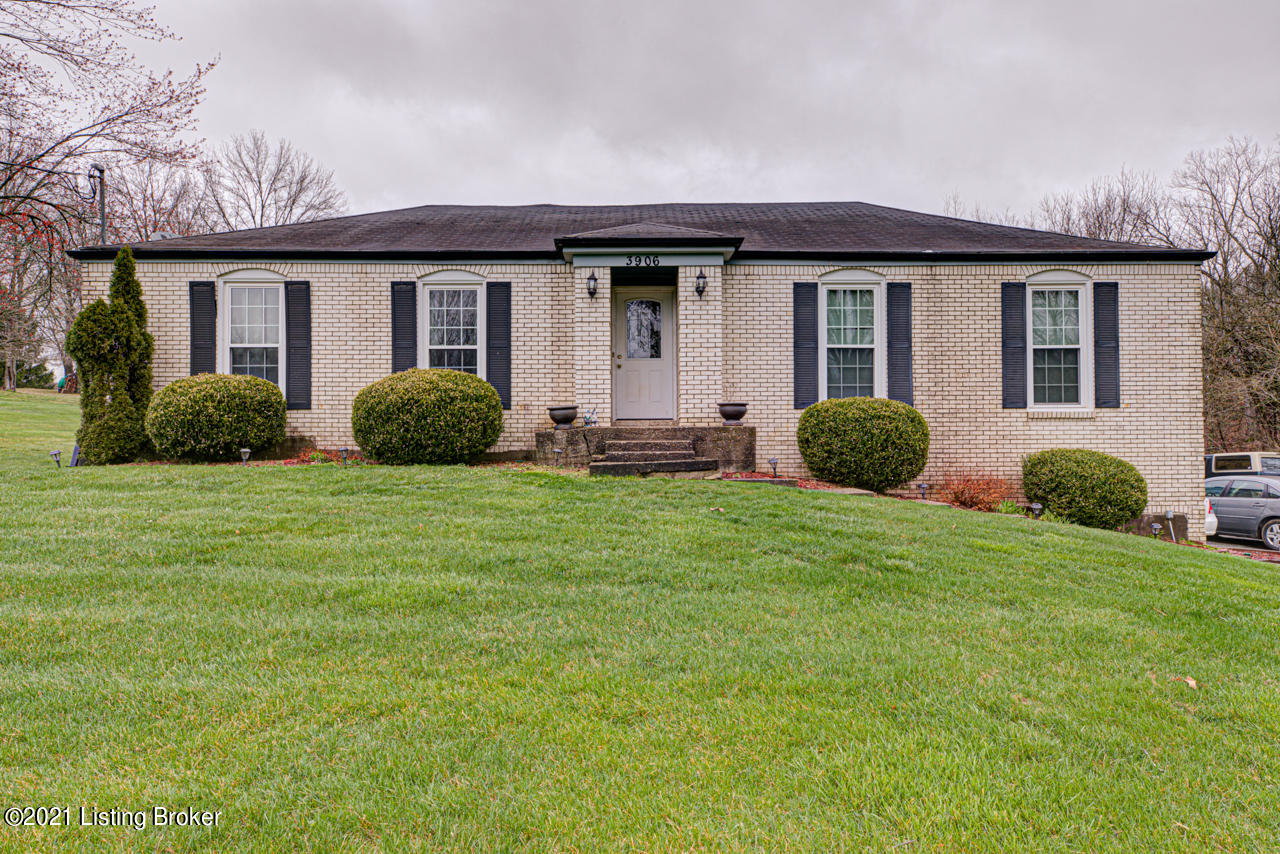3906 Briar Ridge Road La Grange, KY 40031 - Photo 2 of 32 3906_Briar_Ridge_Rd-1