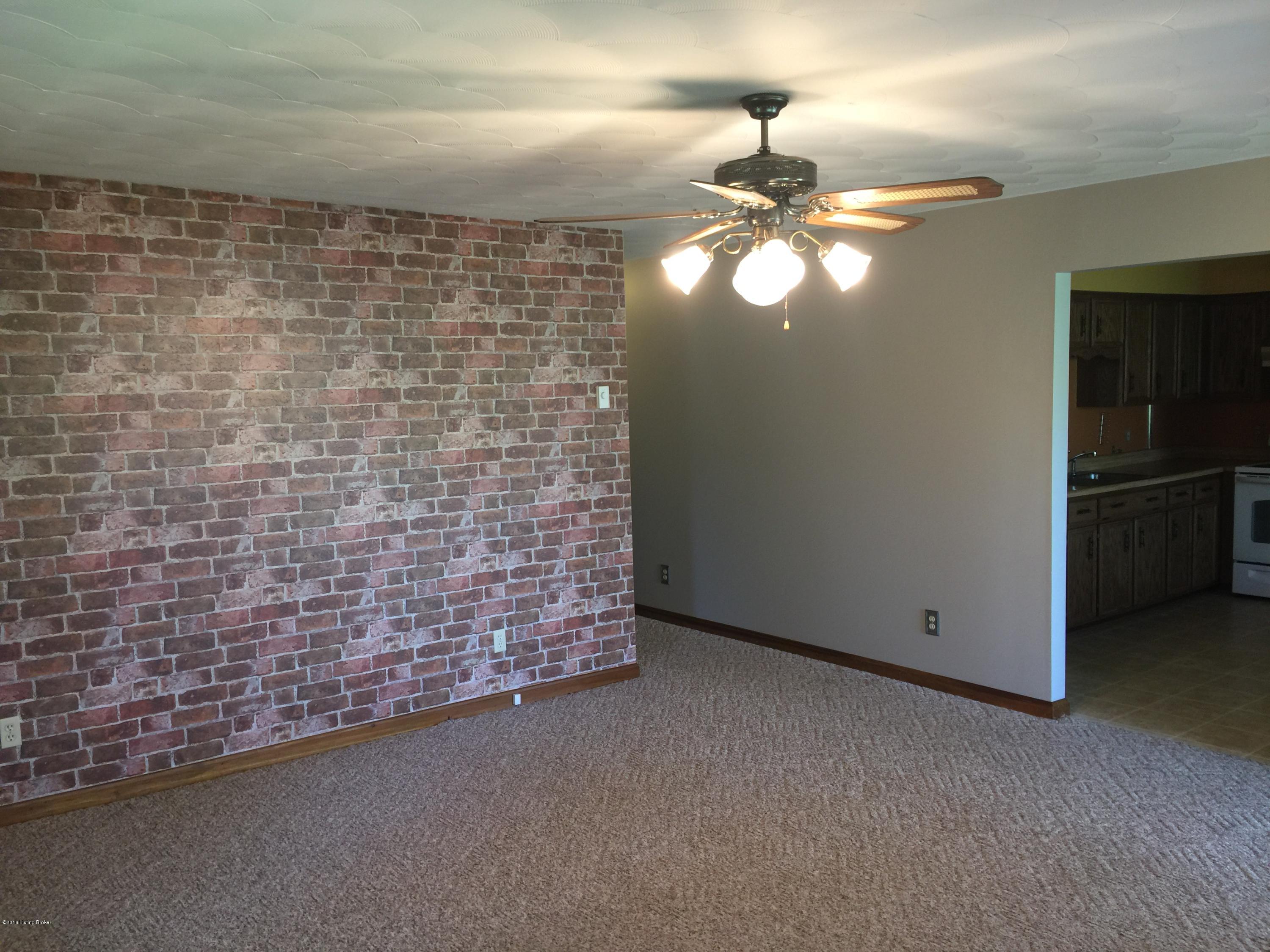 875 Stonehouse Road Bardstown, KY 40004 - Photo 8 of 16 IMG_1788