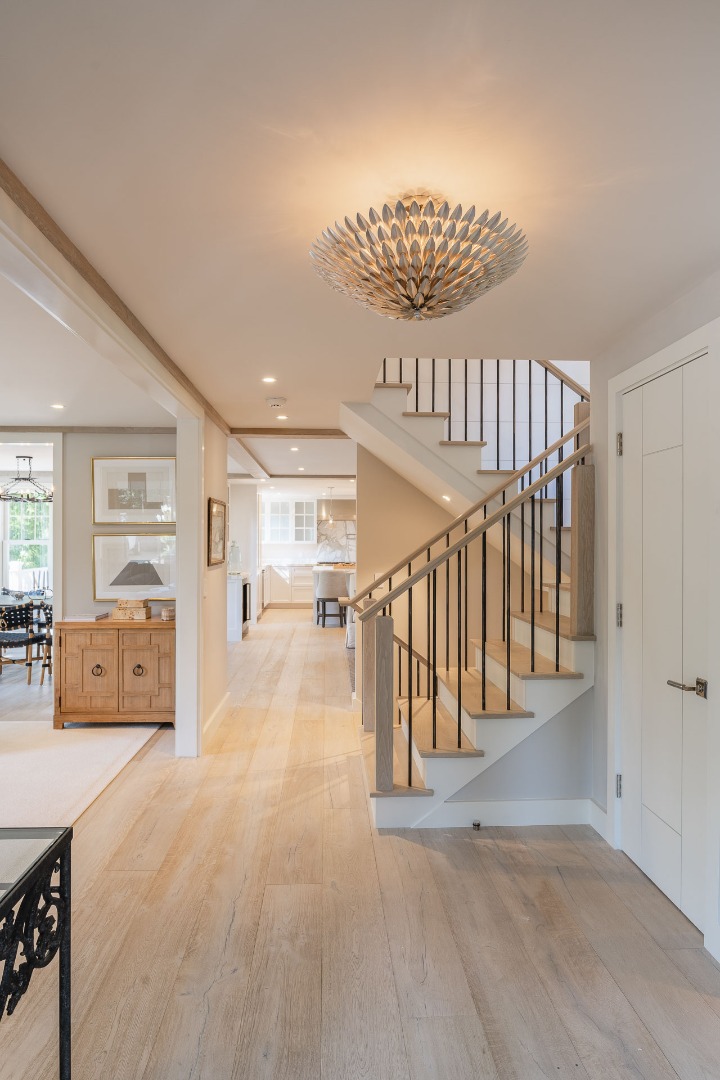 21 Pleasant Street Nantucket, MA 02554 - Photo 4 of 46 Gallery Image 4