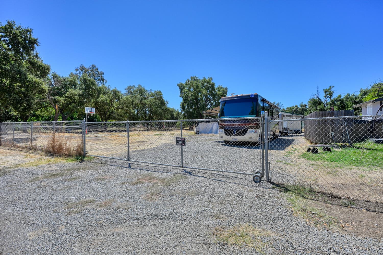 6948 Dry Creek Road Rio Linda, CA 95673 - Photo 56 of 64 Gallery Image 56