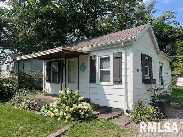 609 North Columbia Avenue Springfield, IL 62702 - Photo 2 of 10 Gallery Image 2