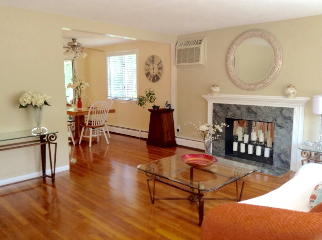 25 Bradford Road Peabody, MA 01960 - Photo 2 of 23 Gallery Image 2