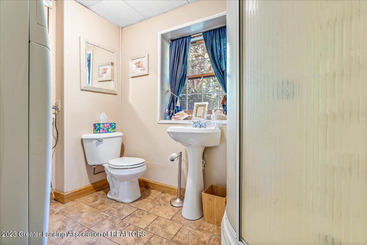 3323 Kemler Road Eaton Rapids, MI 48827 - Photo 23 of 40 Full Bath LL