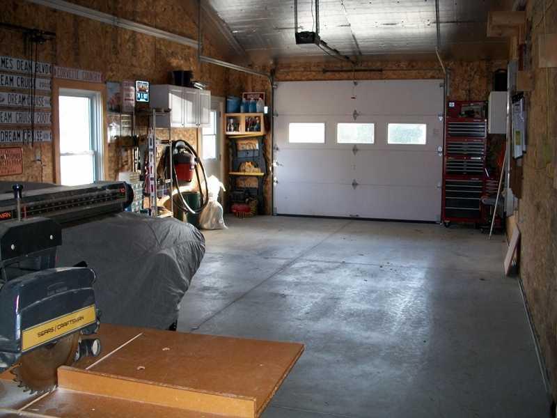 837 Lake Shore Road Madawaska, ME 04773 - Photo 11 of 11 Parking Lot/Garage.