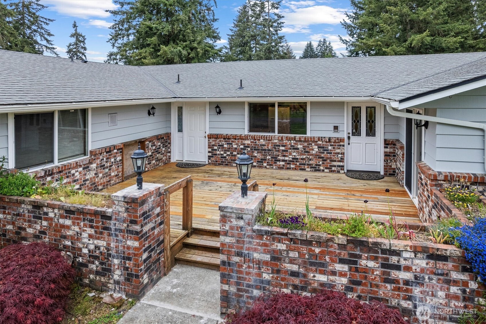 8011 188th Avenue Southwest Rochester, WA 98579 - Photo 2 of 40 Gallery Image 2