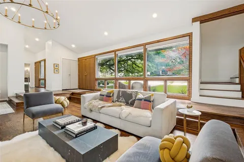 $2,790,000 | 6933 Delrose Drive, Dallas, TX 75214