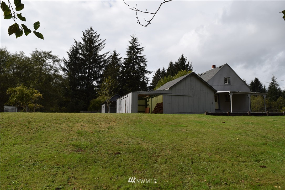 71 Chenois Valley Road Hoquiam, WA 98550 - Photo 4 of 25