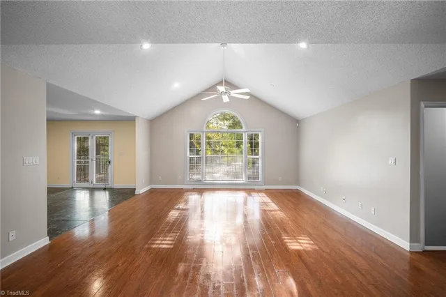 $799,000 | 3105 Riverside Drive, Lexington, NC 27292