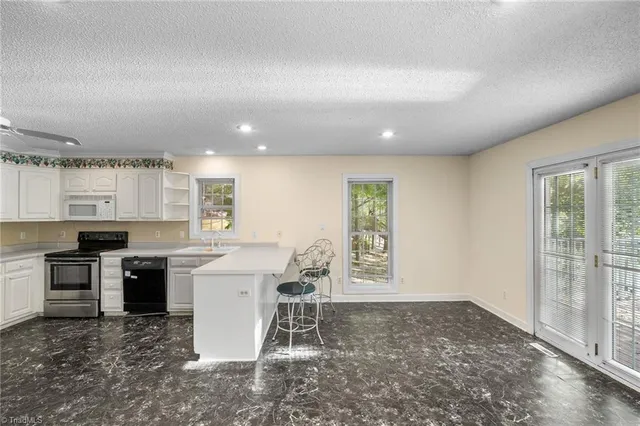 $799,000 | 3105 Riverside Drive, Lexington, NC 27292