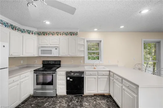 $799,000 | 3105 Riverside Drive, Lexington, NC 27292