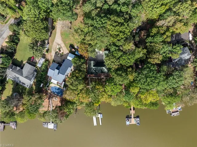 $799,000 | 3105 Riverside Drive, Lexington, NC 27292