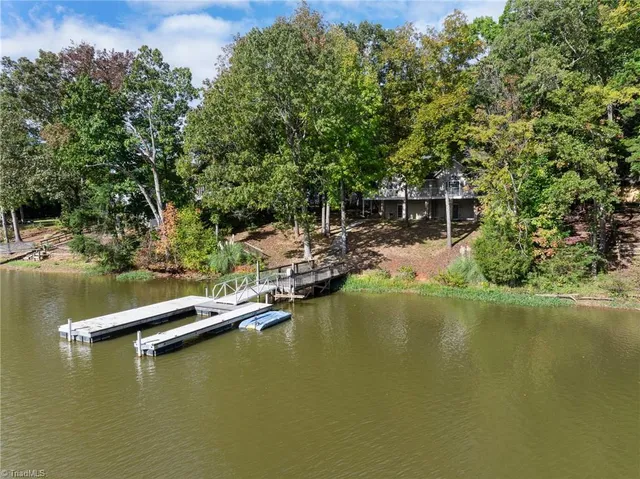 $799,000 | 3105 Riverside Drive, Lexington, NC 27292