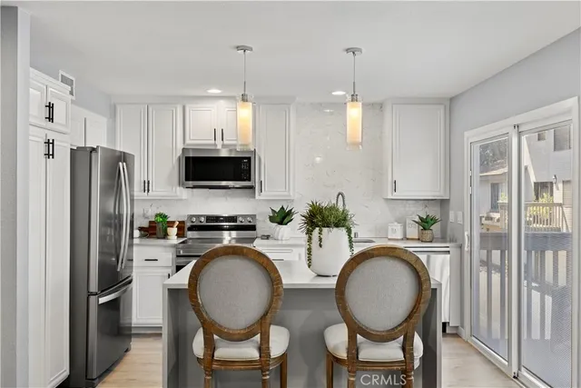 $1,260,000 | 3 Summer Breeze, Irvine, CA 92603